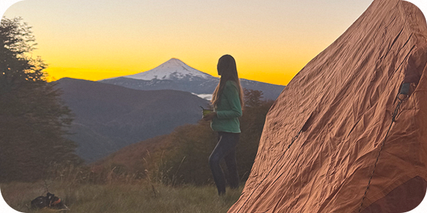 Campamento en los Faldeos del Volcán Quetrupillán — Campamento en los Faldeos del Volcán Quetrupillan