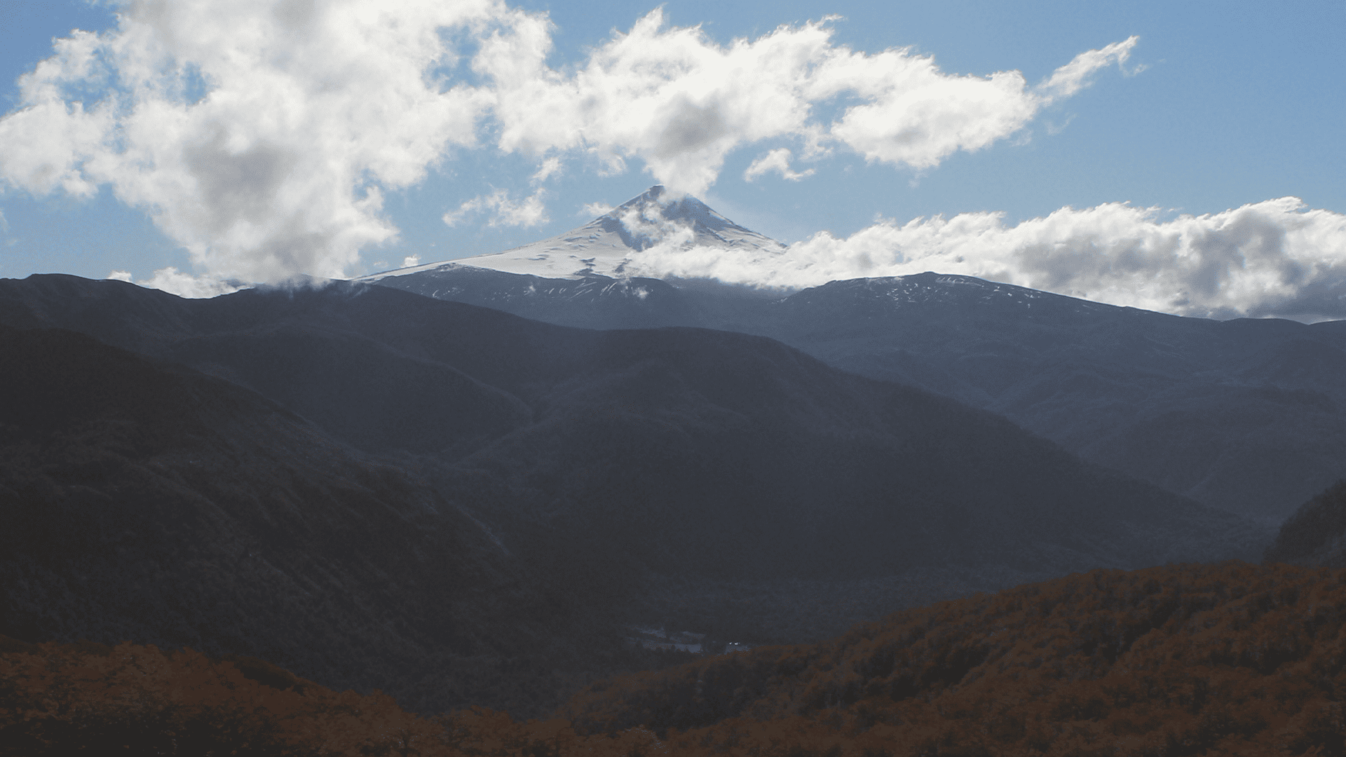 Registro visual de Campamento en los Faldeos del Volcán Quetrupillan